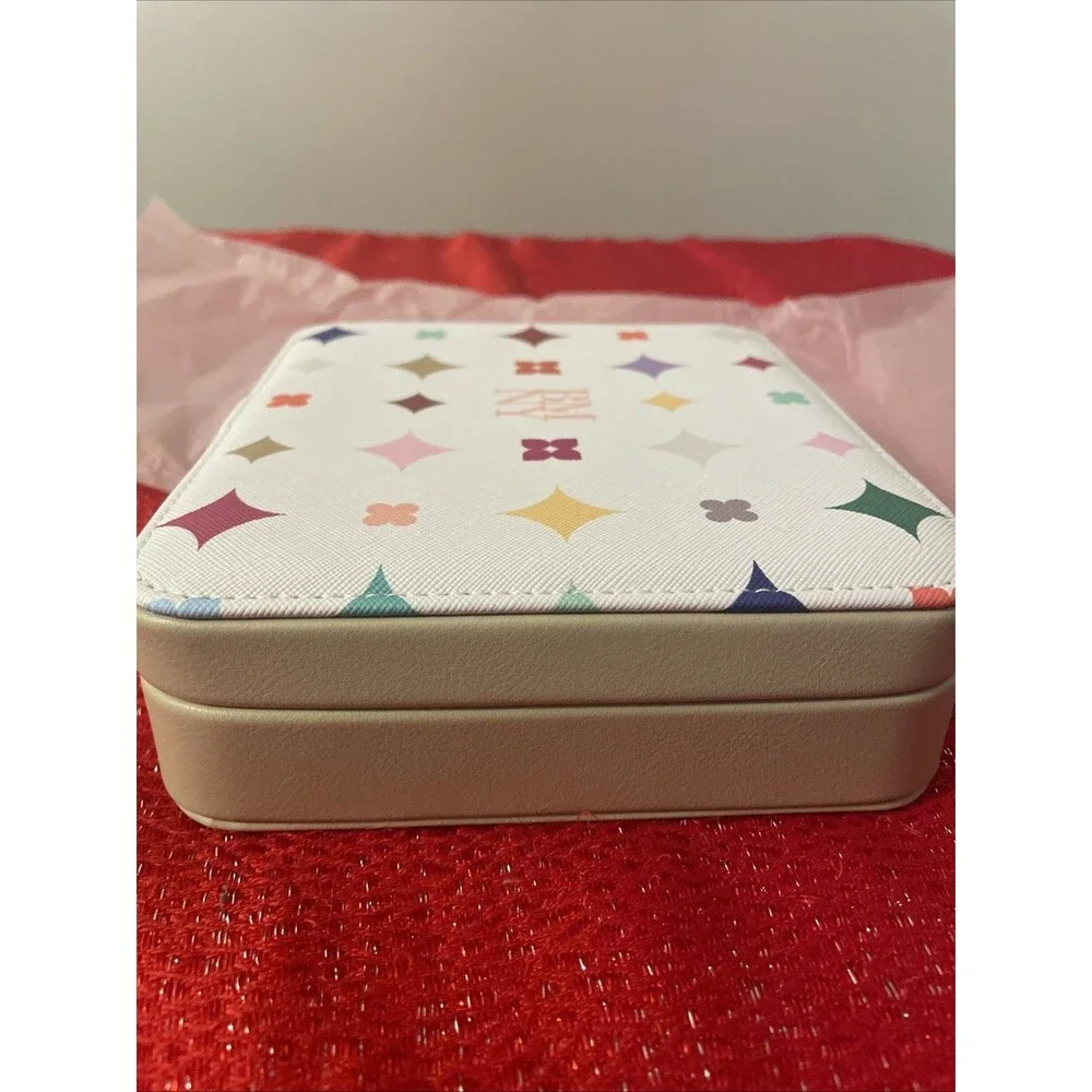 Badgley Mischka NWT Cream White Print, Travel, Jewelry Case